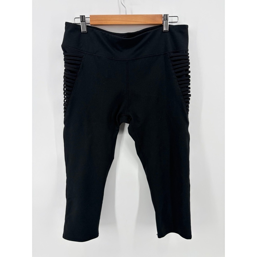 Fabletics Leggings, Black Peek A Book Sides, Women's Size Large‎ P650